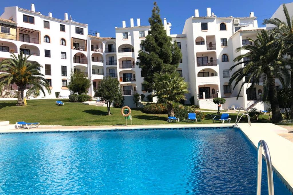 Luxury Modern Apartment By The Beach Málaga Esterno foto