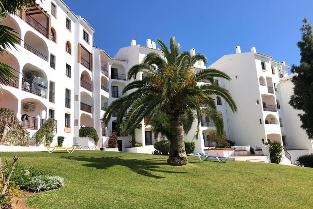 Luxury Modern Apartment By The Beach Málaga Esterno foto