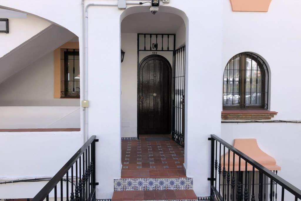 Luxury Modern Apartment By The Beach Málaga Esterno foto