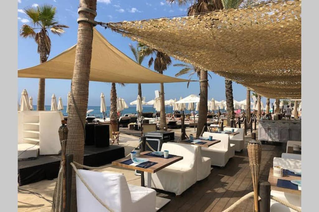 Luxury Modern Apartment By The Beach Málaga Esterno foto