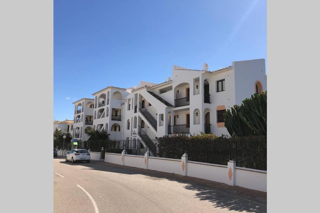 Luxury Modern Apartment By The Beach Málaga Esterno foto